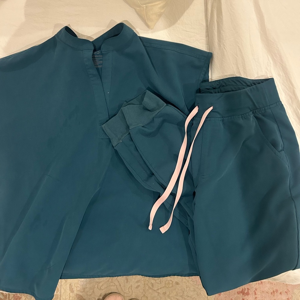 Dark Teal Figs Scrub Set with Pink Strings